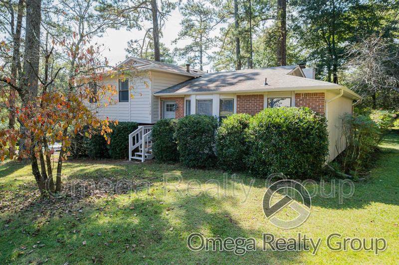 5739 Annanadale Ln - Photo 2 of 48