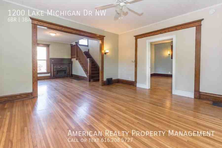 1200 Lake Michigan Dr Nw - Photo 7 of 22