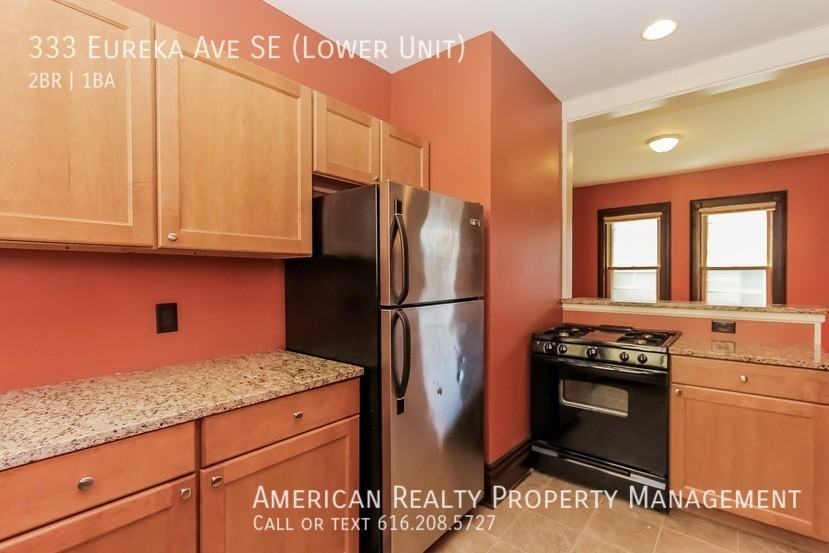 333 Eureka Ave Se - Photo 2 of 15