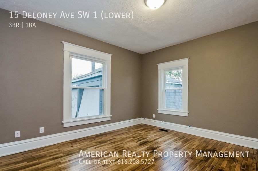 15 Deloney Ave Sw - Photo 7 of 13