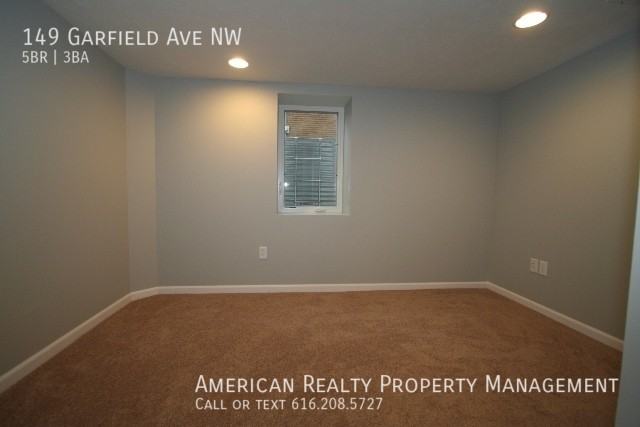 149 Garfield Ave Nw - Photo 6 of 15