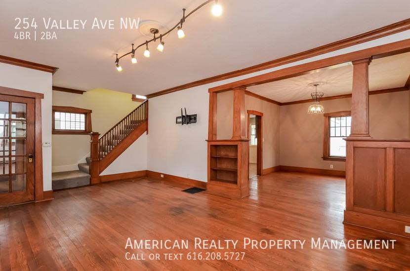 254 Valley Ave Nw - Photo 7 of 20
