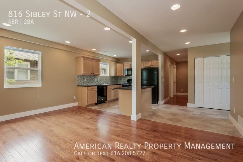 816 Sibley St Nw #2 - Photo 4 of 15