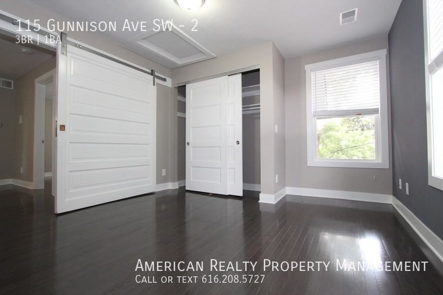 115 Gunnison Avenue Southwest #2 - Photo 7 of 15