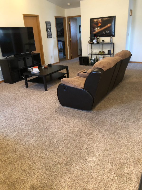 404 N Charles St - Photo 3 of 9