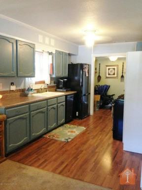401 Bunker Ave - Photo 2 of 6