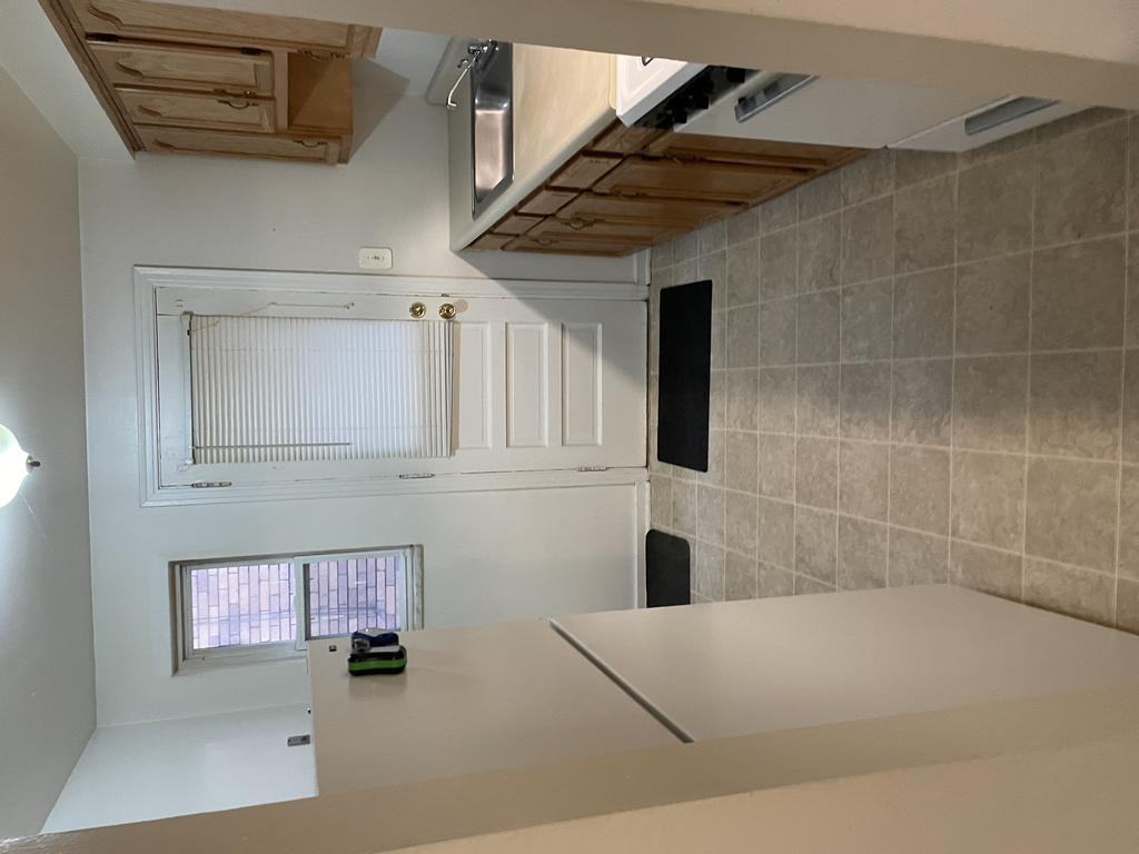 510 Atlantic Ave - Photo 2 of 10