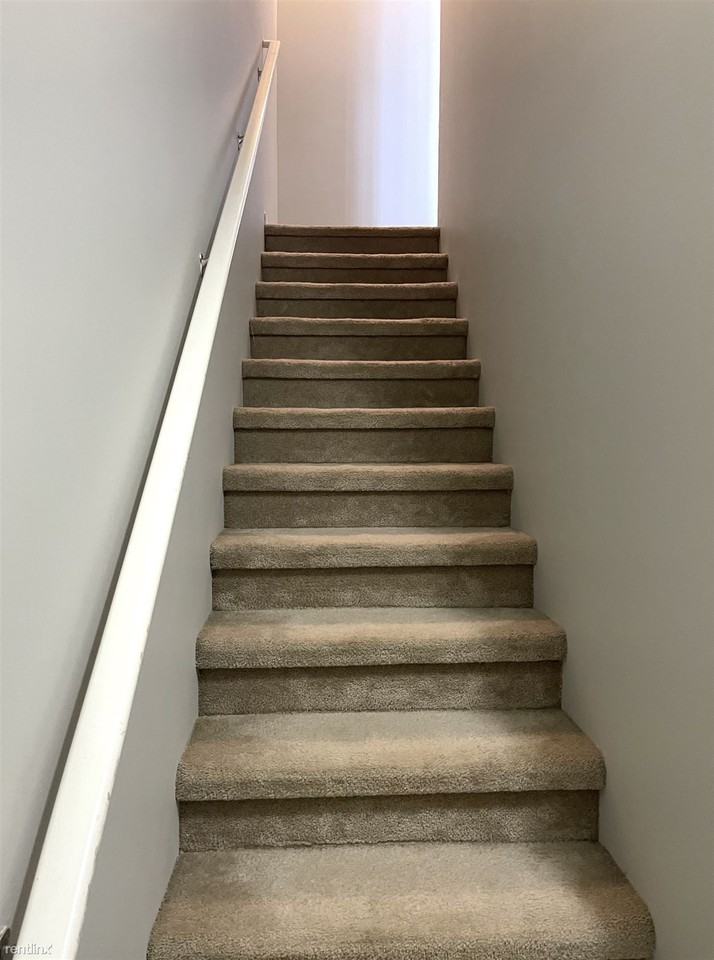 14216 Lakeside Blvd N - Photo 3 of 25