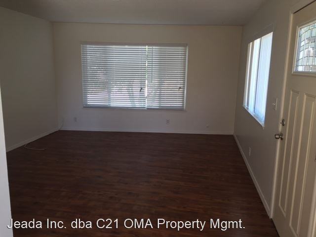 123 E. EL PORTAL - Photo 3 of 10