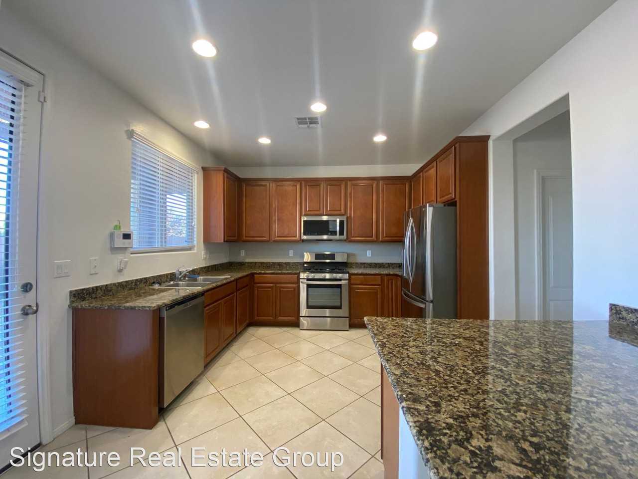 5468 Funks Grove Ln - Photo 3 of 14