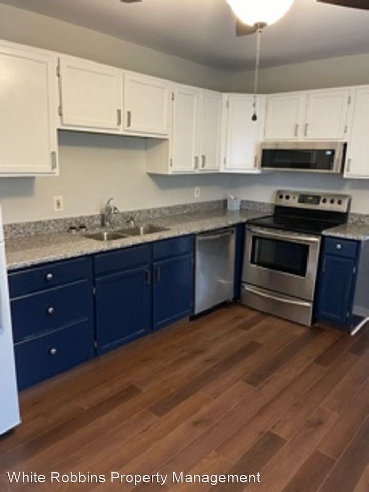 73 Kenmar Dr - Photo 2 of 22