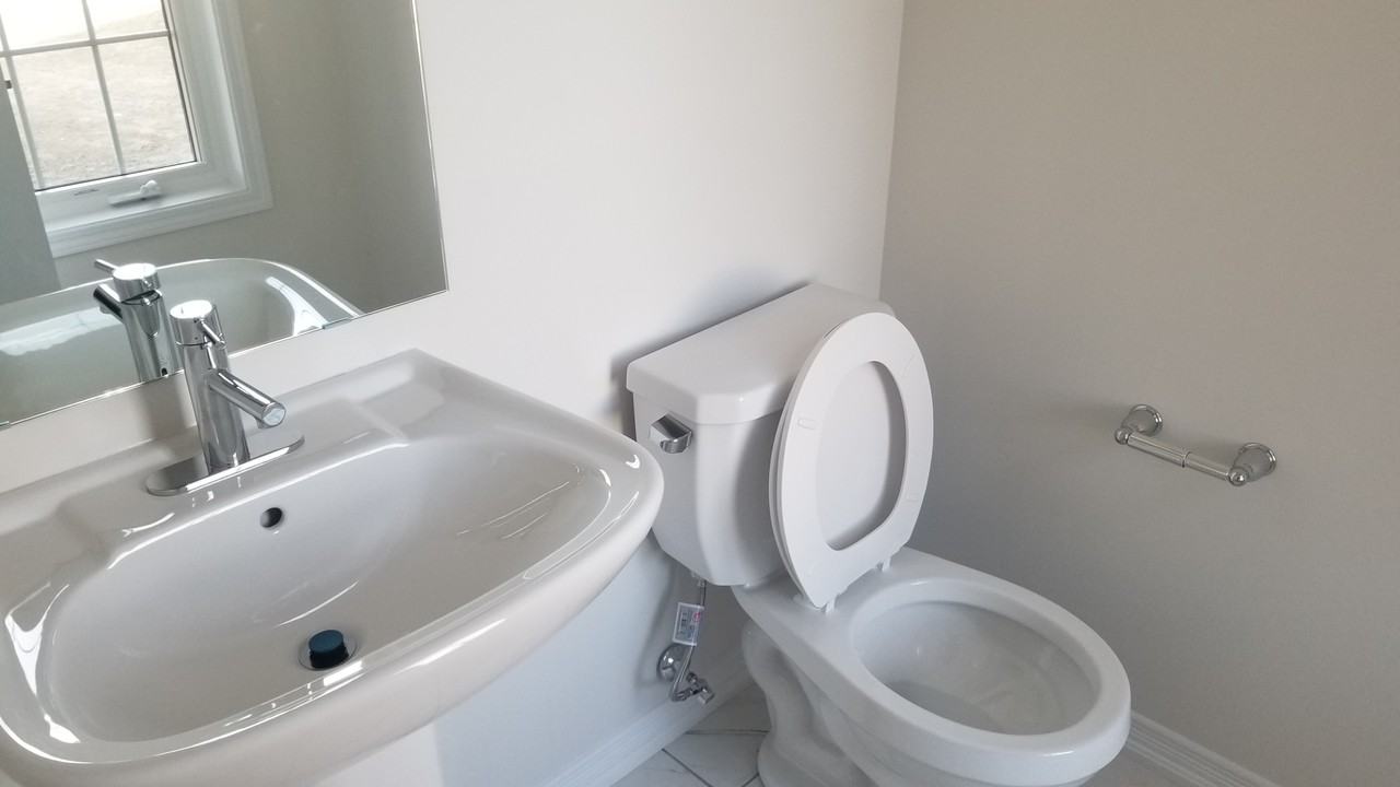 7932 Odell Cres - Photo 2 of 21