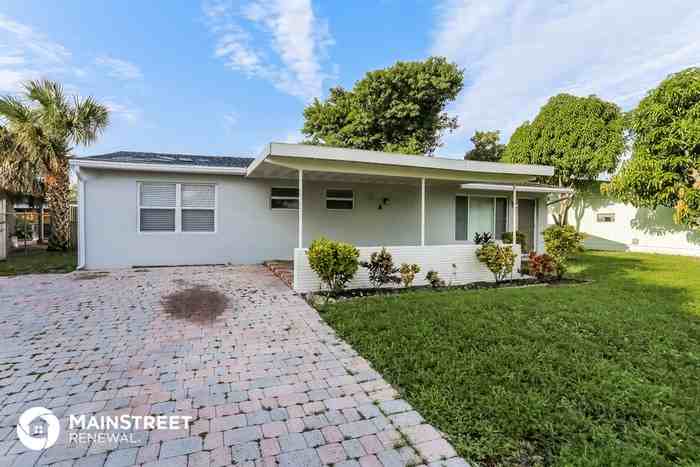 6510 Sw 16th Ct - Photo 2 of 16