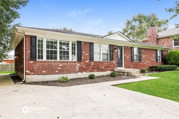 7502 Stayman Way - Photo 3 of 16