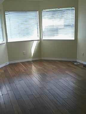 11214 86 Avenue - Photo 2 of 3