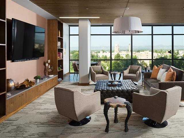 1025 N Broadway #1021 - Photo 3 of 3