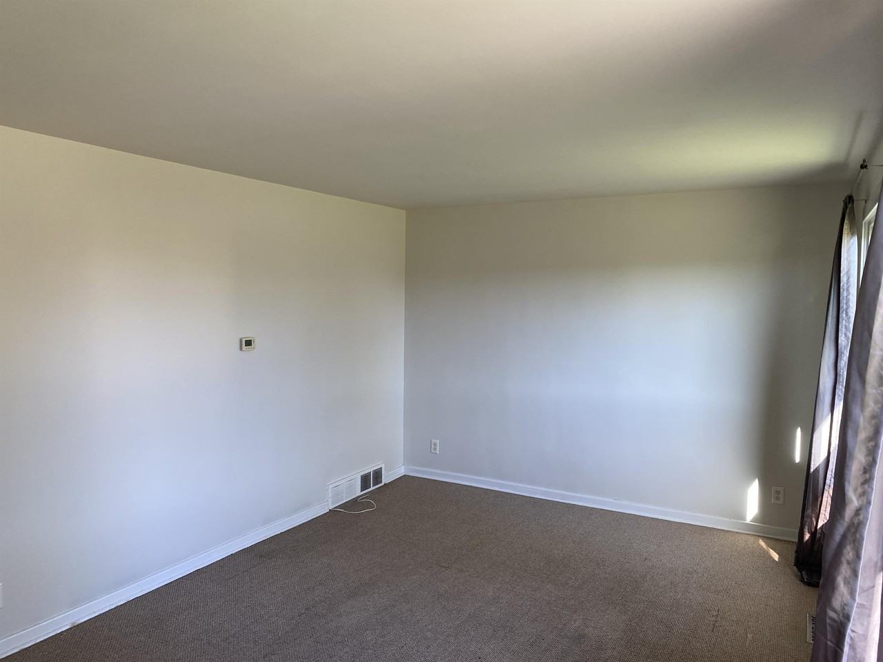 616 Herbert Ave #1 - Photo 3 of 8