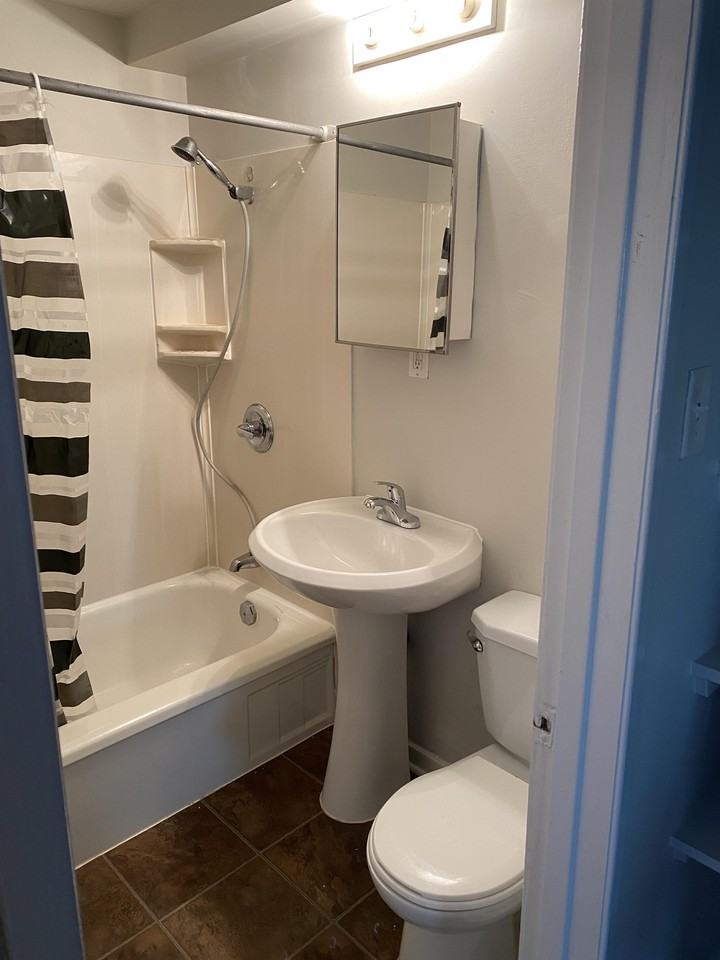 616 Herbert Ave #1 - Photo 2 of 8