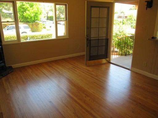 915 W De La Guerra St - Photo 3 of 12