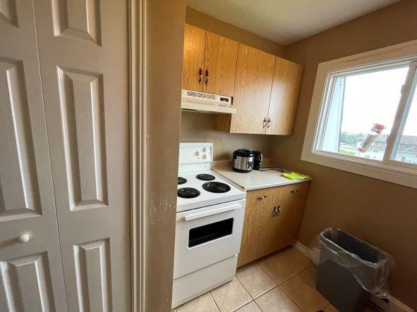 136 Mystery Lake Dr - Photo 2 of 11