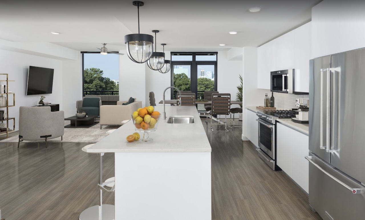 3259 Roswell Road Northwest #401 - Photo 2 of 12