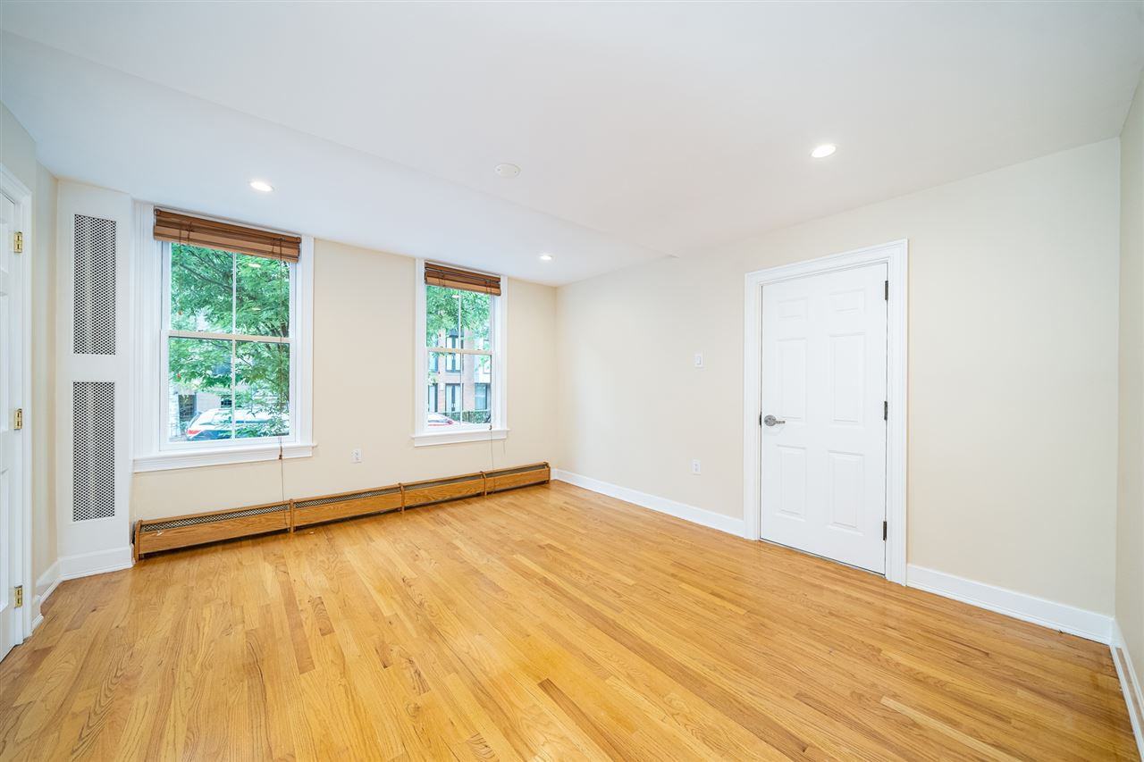 116 Garden St #1 - Photo 4 of 13