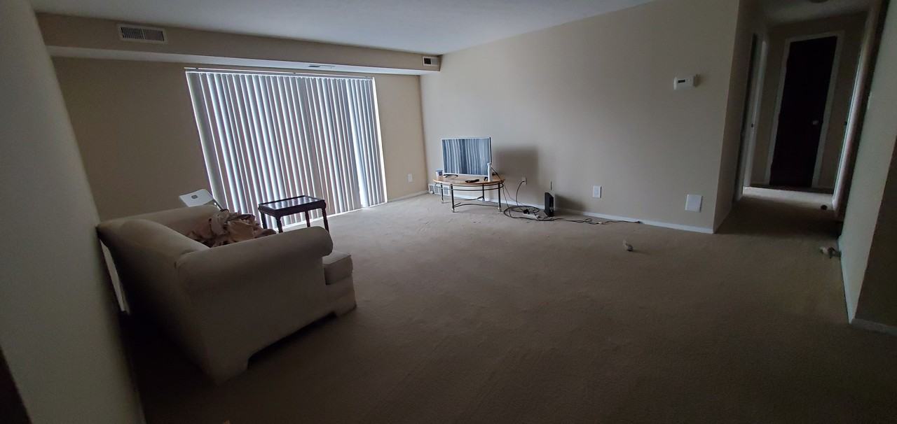 25300 Rockside Road - Photo 2 of 4