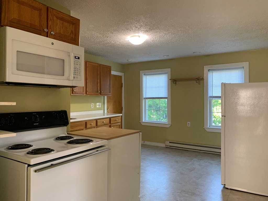 3 Florida Court - 5Unit 5 #5 - Photo 6 of 14