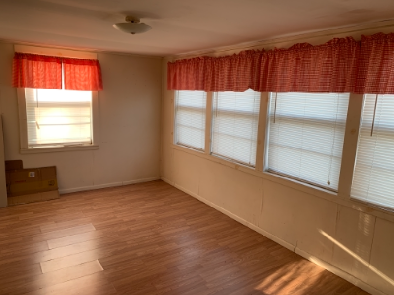 2026 Remco Chestnut - Photo 4 of 12