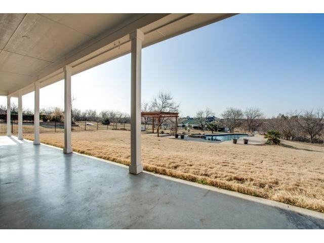 2836 Fairway Dr - Photo 3 of 27