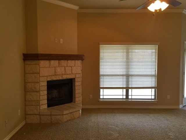 4602 Lauren MacKenzie Dr - Photo 3 of 18