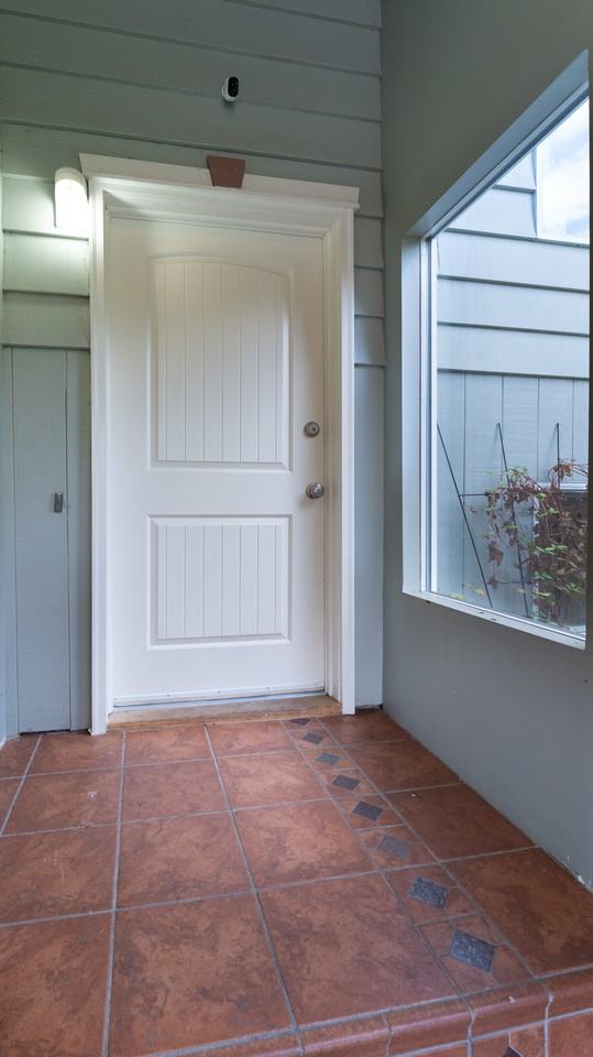 15323 Se 42nd St #1 - Photo 6 of 50