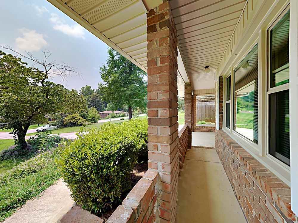 3820 Tommy Dr - Photo 2 of 21