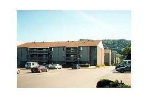 St Vallerie Apartments - Photo 2 of 17