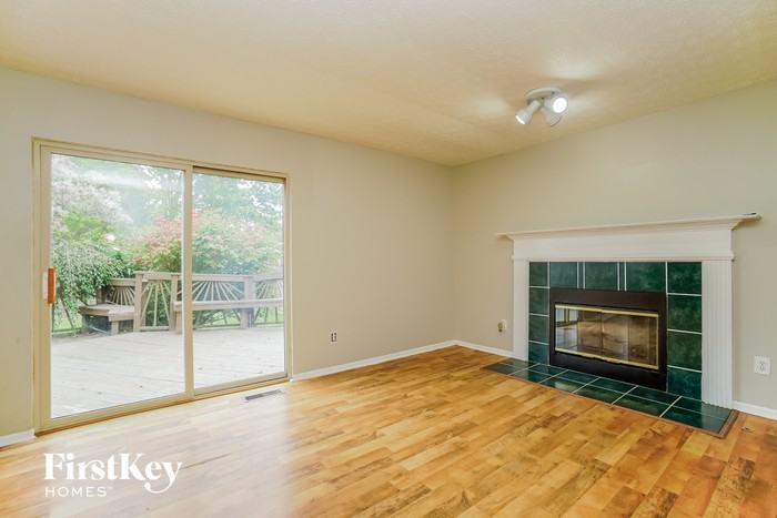 6600 Warriner Way - Photo 3 of 15