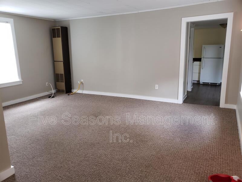 80 Chase St #2 - Photo 3 of 18