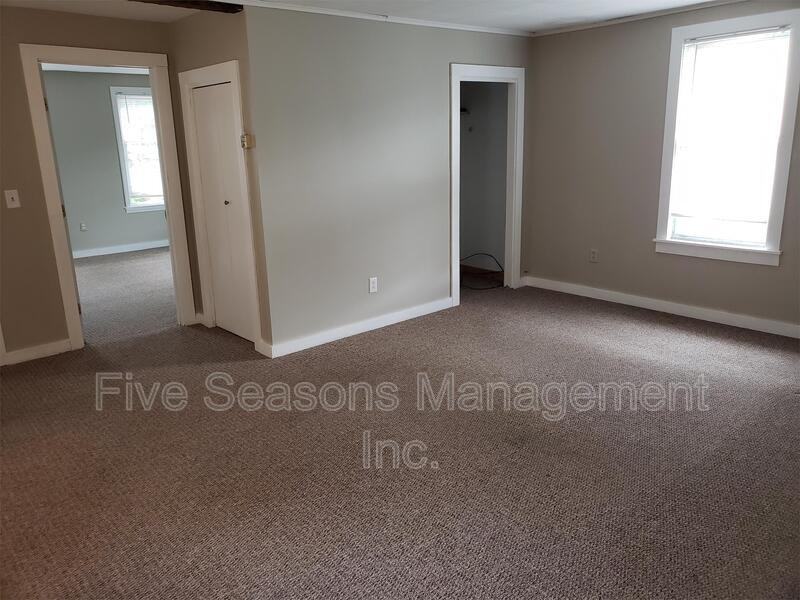 80 Chase St #2 - Photo 4 of 18