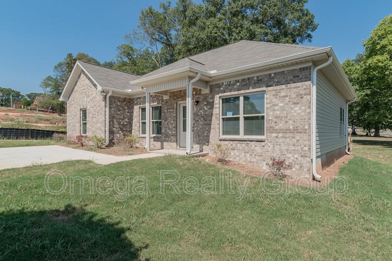 14 Maple Leaf Dr - Photo 5 of 38