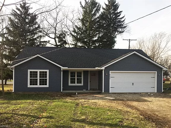 8039 Charlesderry Rd - Photo 2 of 10