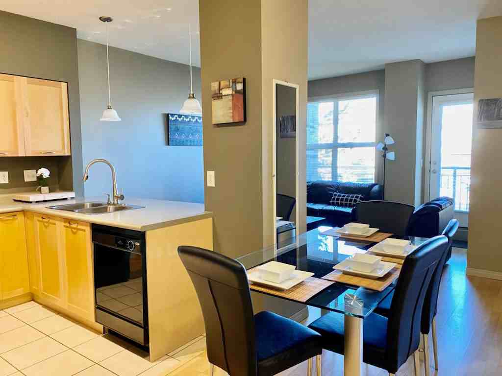 Apartments for Rent In Clareview Town Centre, Edmonton, AB 1,648