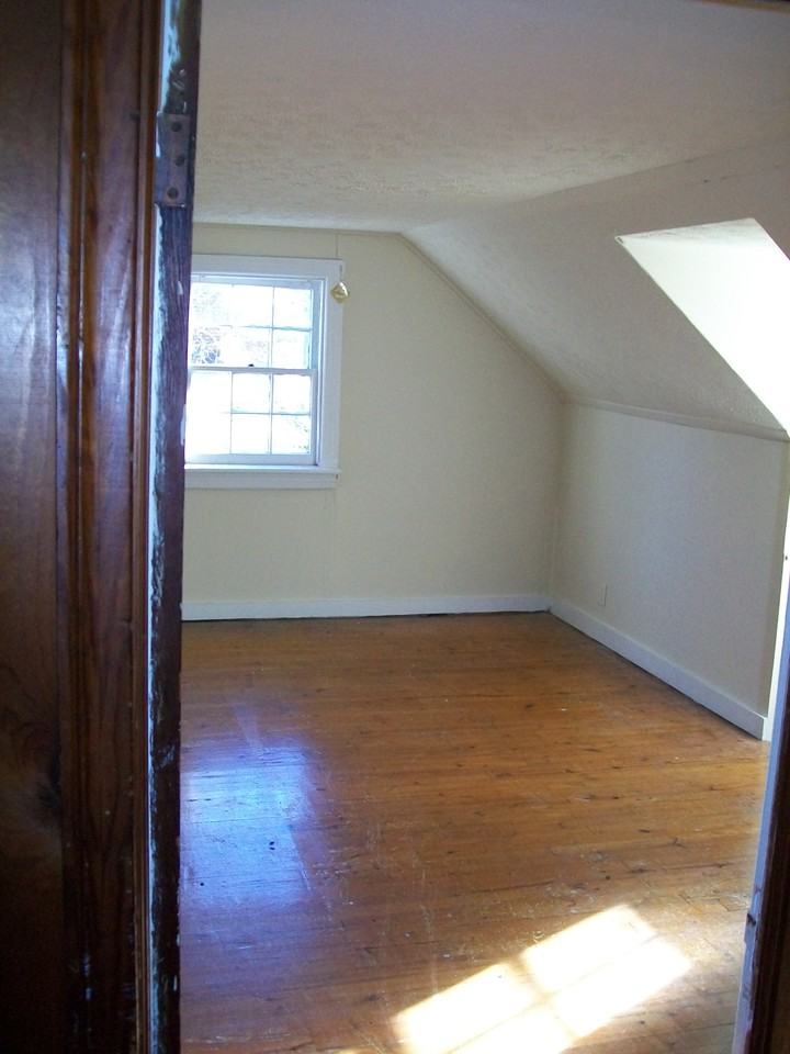 4224 Walmsley Blvd #1 - Photo 7 of 11