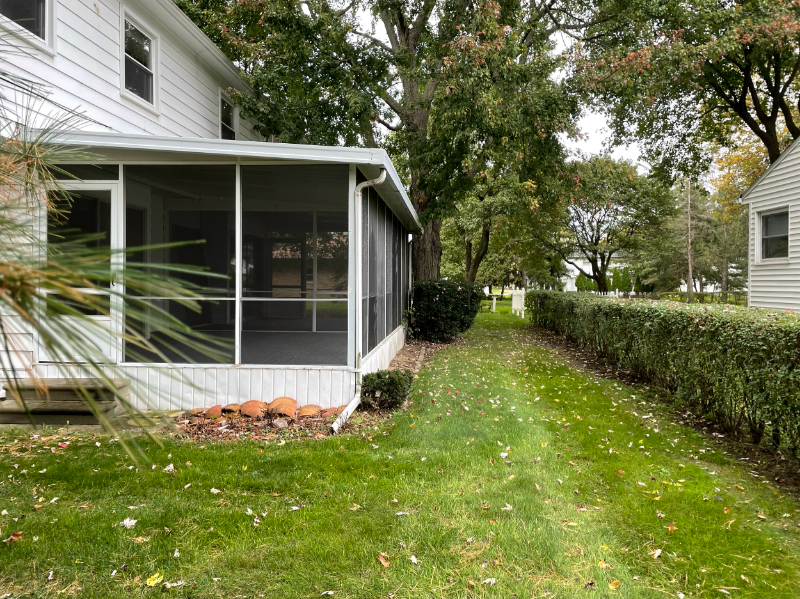 4670 Kingswood Dr - Photo 3 of 27