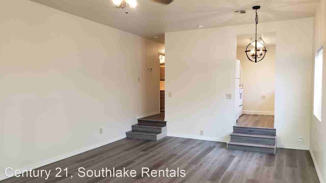 15344 Highlands Harbor Rd #B - Photo 2 of 7