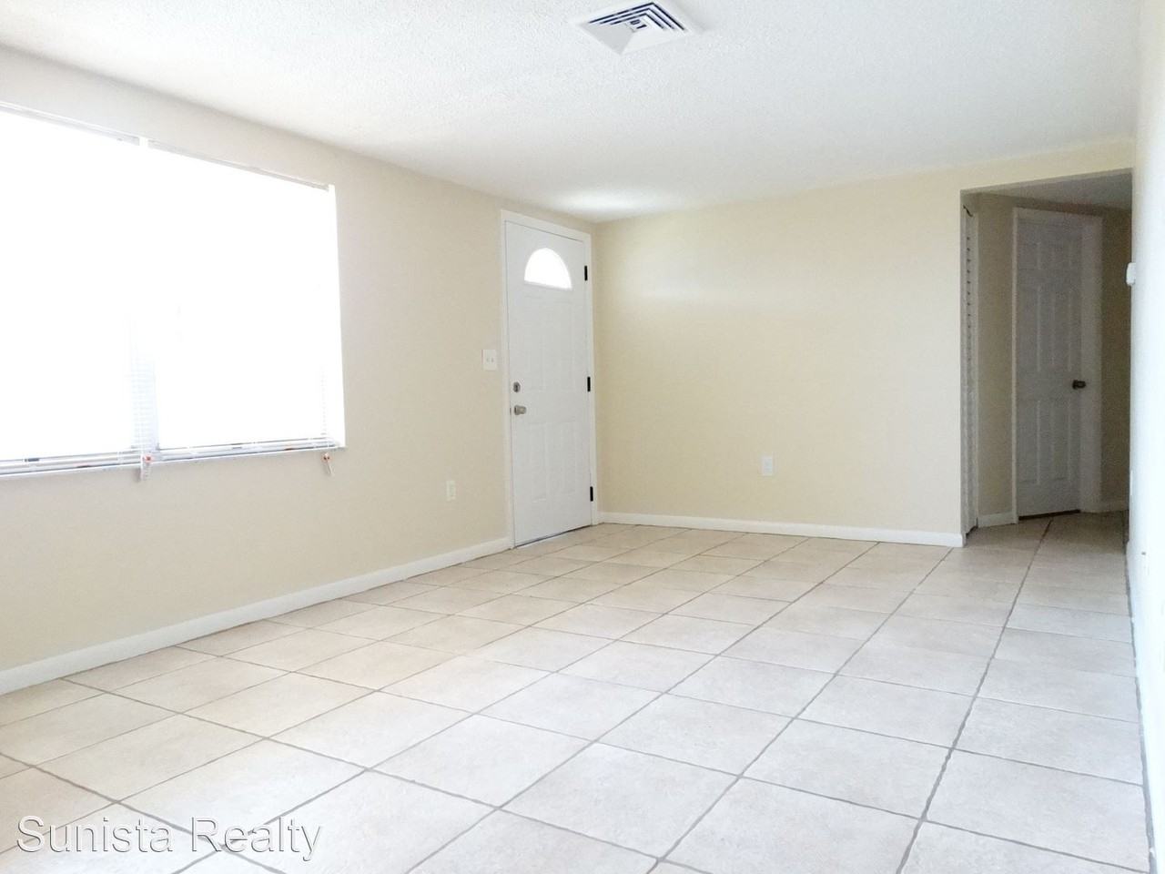 7452 Sequoia Dr - Photo 3 of 23