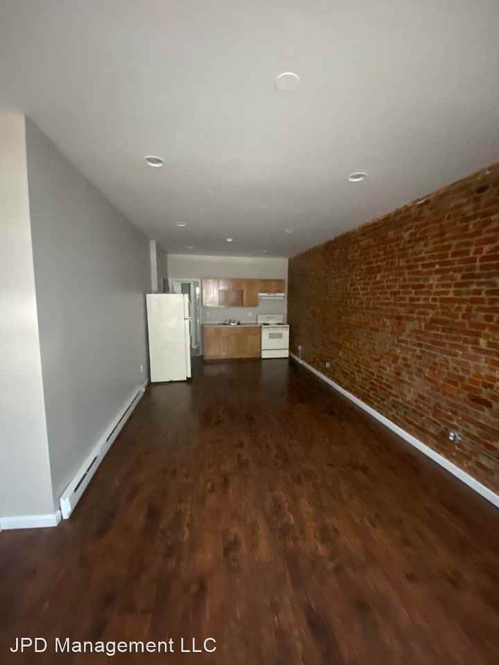 3509 Kensington Ave, Philadelphia, PA 19134 Apartment for Rent