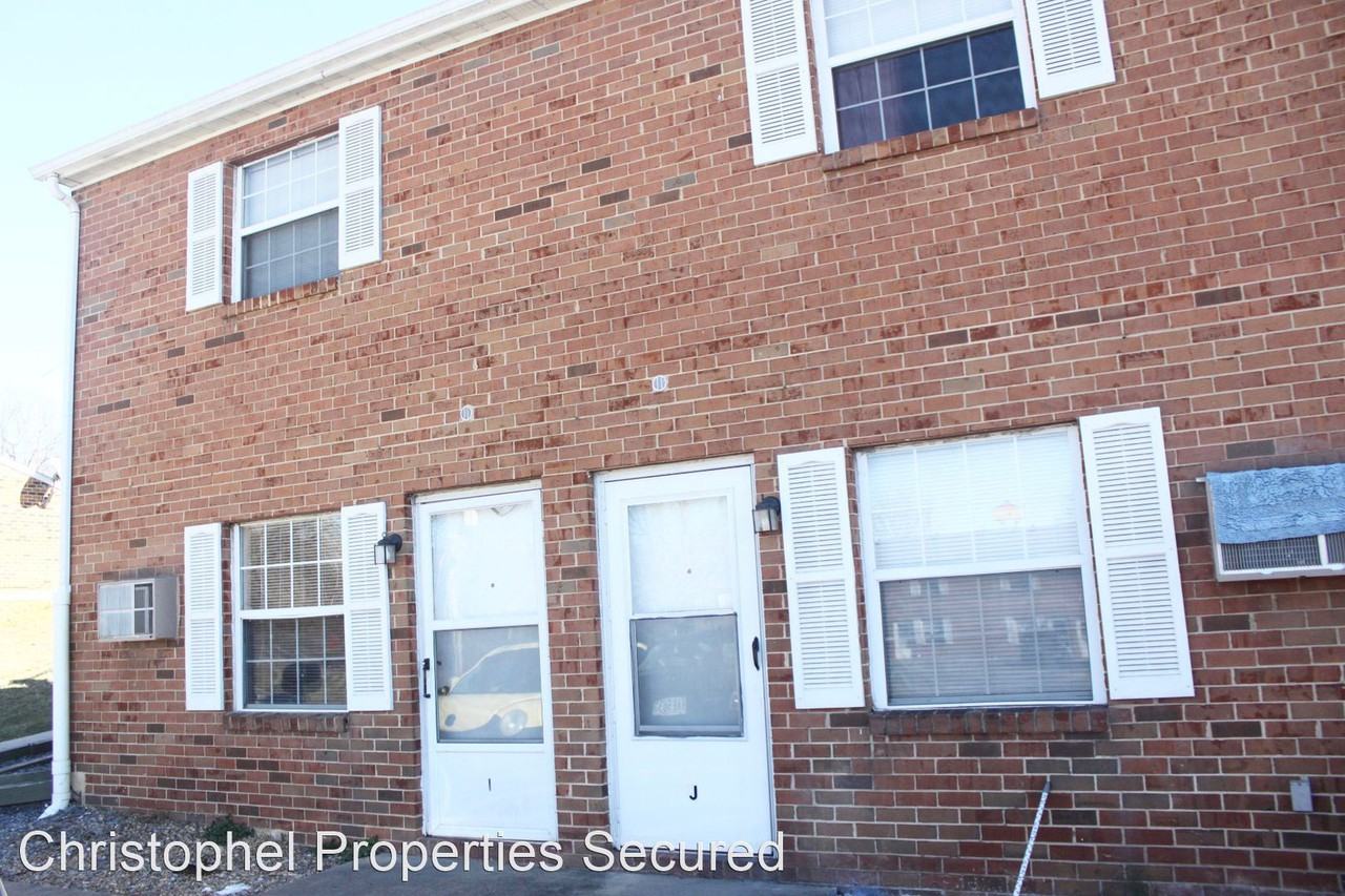 98 Dutch Mill Court - Photo 2 of 10