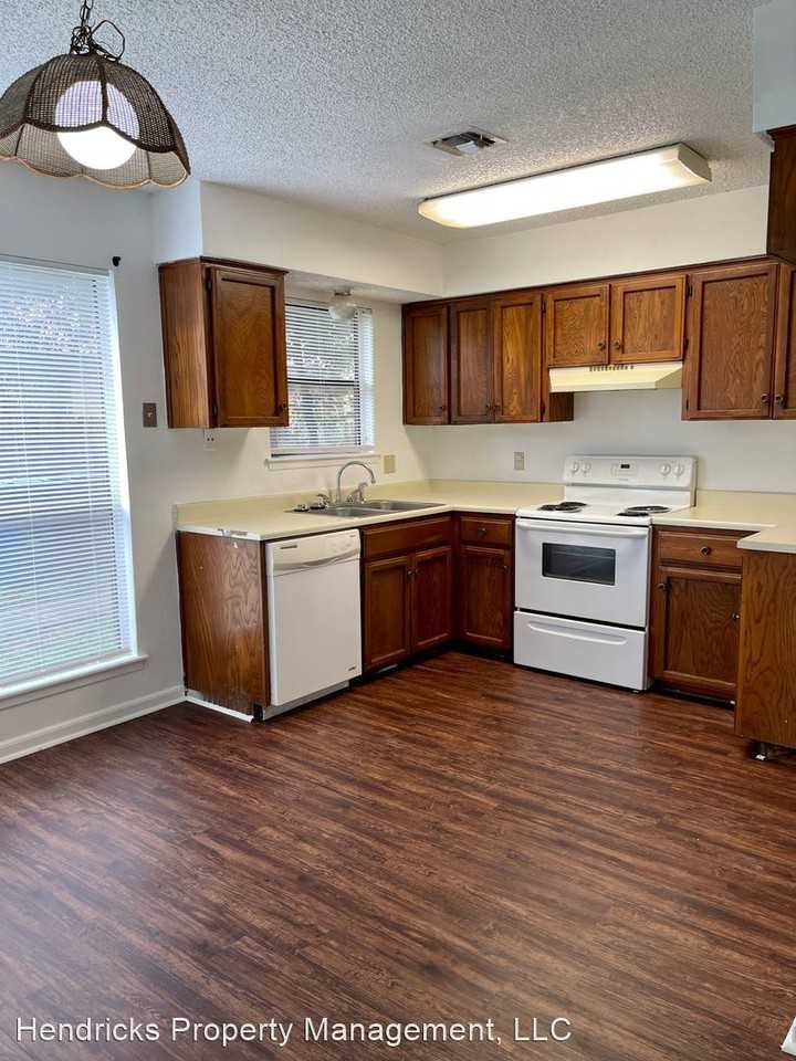 11707 Whisper Valley St - Photo 3 of 7