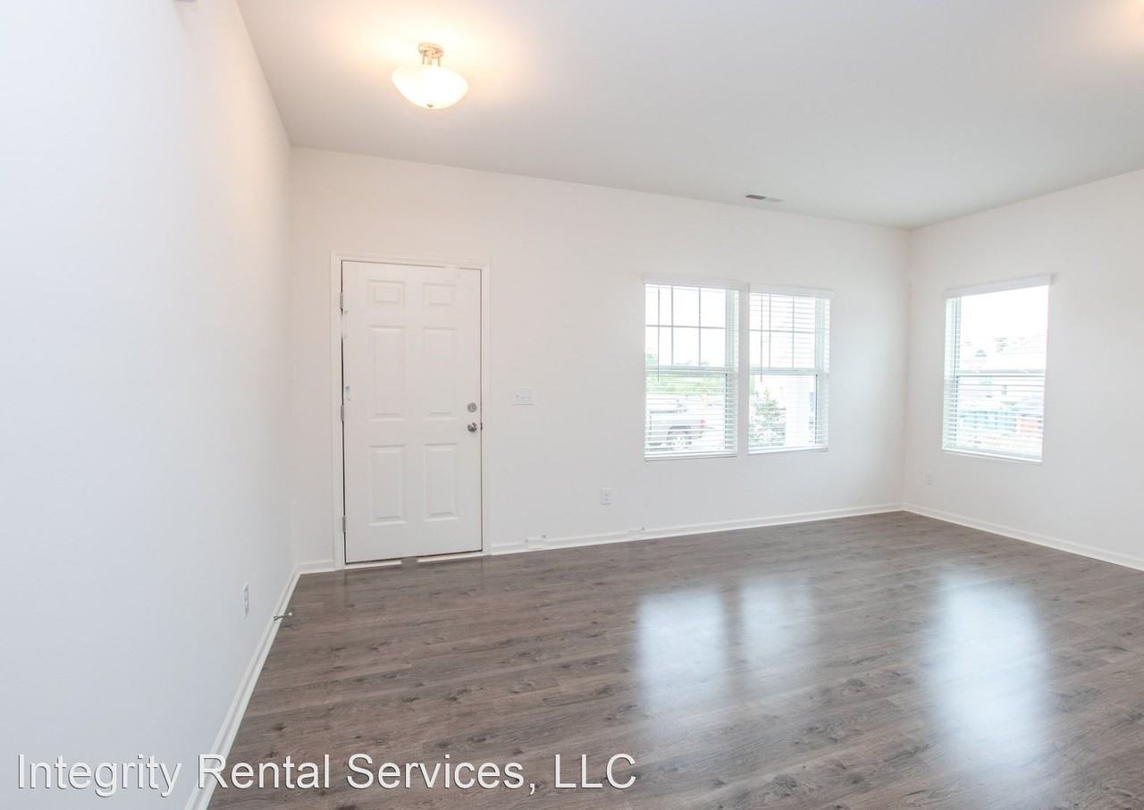 313 Contentment Dr - Photo 3 of 19