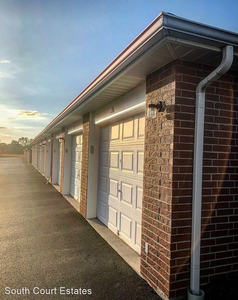 1041 South Court St. - Photo 2 of 7