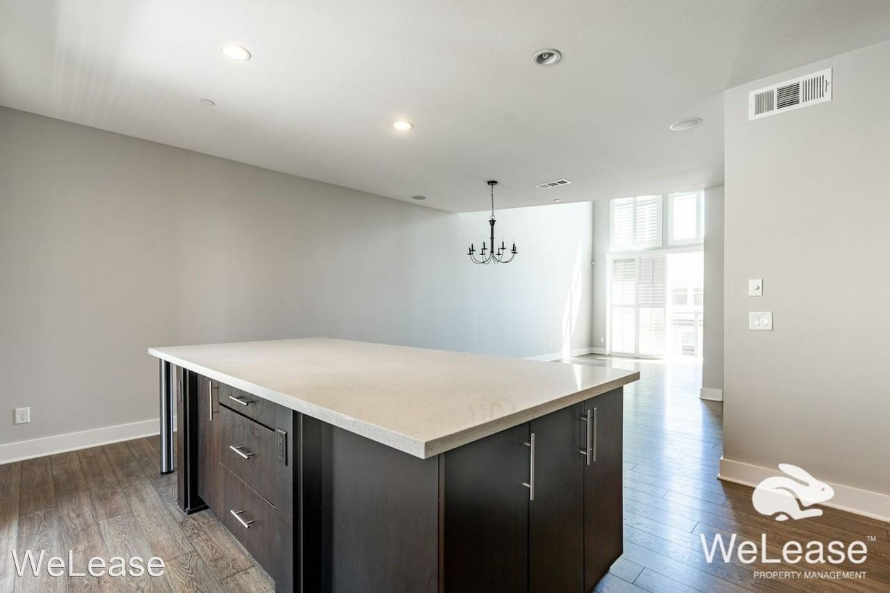 7821 Stylus Dr - Photo 3 of 25